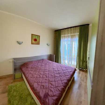Lägenhet Romana Second Floor 3 Bedroom Sveti Vlas